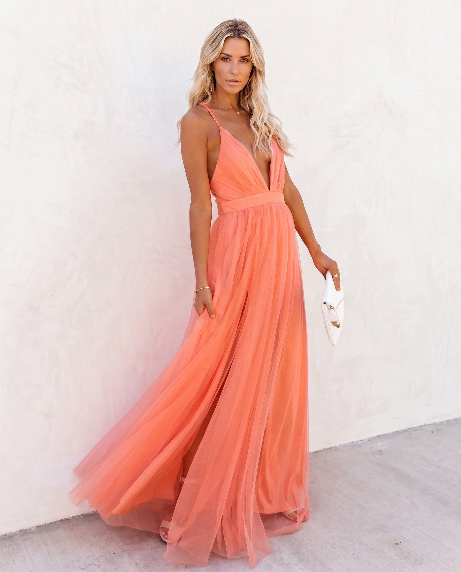 Vestido Coral Radiante