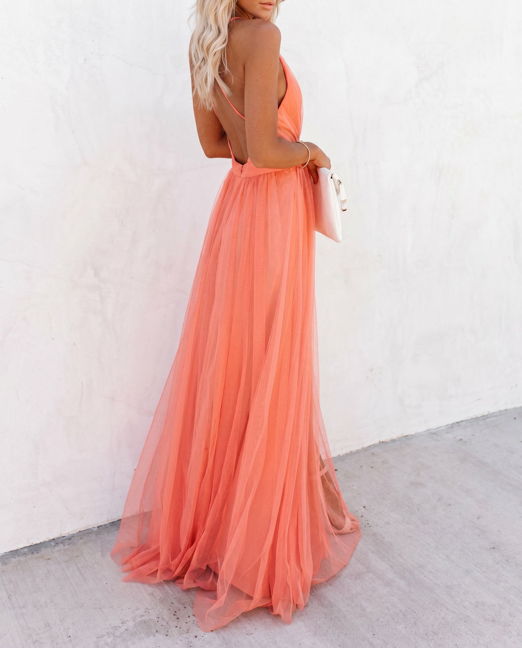Vestido Coral Radiante